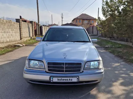 Mercedes-Benz C 220 1996 годаүшін2 300 000 тг. в Алматы – фото 7