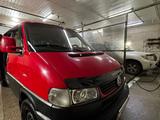 Volkswagen Multivan 1997 года за 4 000 000 тг. в Караганда – фото 2