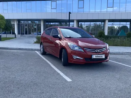 Hyundai Accent 2015 года за 5 500 000 тг. в Актау – фото 3