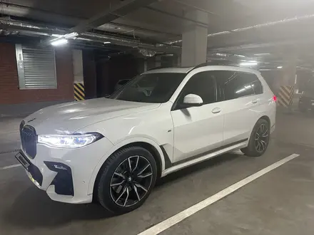 BMW X7 2021 года за 40 000 000 тг. в Астана – фото 2