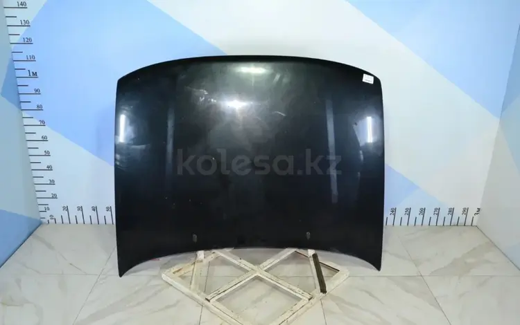 Капот Volkswagen Passat B4 за 10 000 тг. в Астана