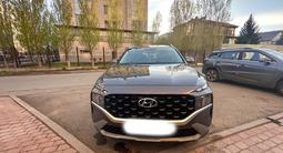 Hyundai Santa Fe 2023 годаүшін20 000 000 тг. в Астана