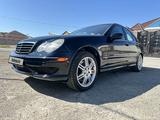 Mercedes-Benz C 350 2007 годаүшін5 800 000 тг. в Алматы – фото 3