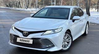 Toyota Camry 2018 года за 14 200 000 тг. в Алматы