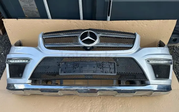 Передний бампер Mercedes-Benz GL X166/GLS X166 за 400 000 тг. в Алматы