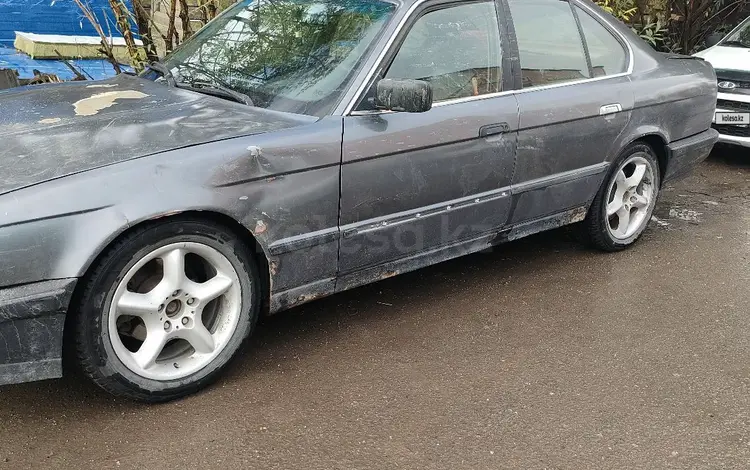 BMW 520 1991 года за 800 000 тг. в Астана