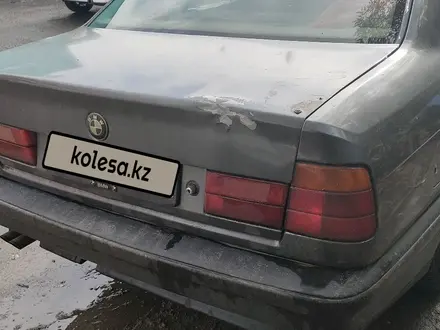 BMW 520 1991 года за 800 000 тг. в Астана – фото 3