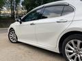 Toyota Camry 2018 года за 12 000 000 тг. в Алматы – фото 15