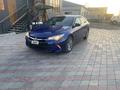Toyota Camry 2015 года за 5 400 000 тг. в Атырау