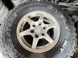 Bridgestone Dueler M/T Резина из Японии! за 310 000 тг. в Алматы