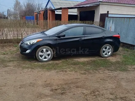 Hyundai Elantra 2013 года за 3 200 000 тг. в Уральск – фото 2