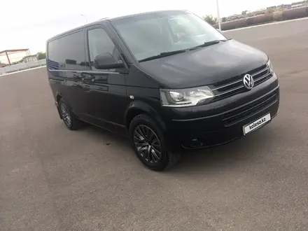 Volkswagen Multivan 2013 годаүшін16 000 000 тг. в Караганда