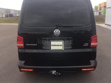 Volkswagen Multivan 2013 годаүшін16 000 000 тг. в Караганда – фото 5