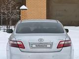 Toyota Camry 2006 годаүшін6 100 000 тг. в Уральск – фото 4