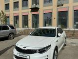 Kia K5 2016 года за 7 200 000 тг. в Астана – фото 2