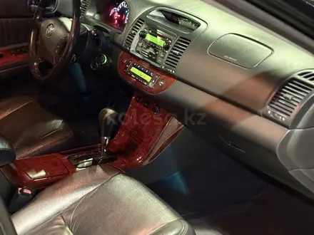 Toyota Camry 2005 года за 5 800 000 тг. в Алматы – фото 9