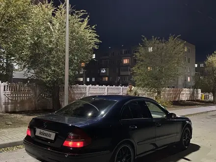 Mercedes-Benz E 320 2002 года за 4 500 000 тг. в Караганда – фото 5