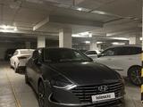 Hyundai Sonata 2022 годаүшін12 900 000 тг. в Усть-Каменогорск