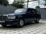 Mercedes-Benz E 230 1991 года за 2 700 000 тг. в Алматы – фото 2