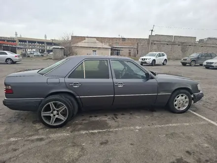 Mercedes-Benz E 280 1994 года за 2 500 000 тг. в Шымкент – фото 7