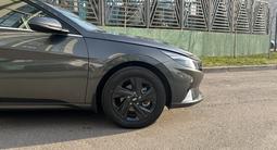 Hyundai Elantra 2023 года за 11 999 999 тг. в Алматы – фото 3