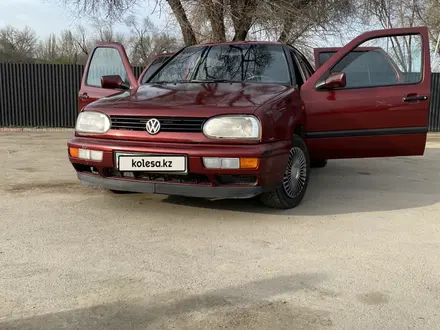 Volkswagen Golf 1993 года за 1 200 000 тг. в Алматы – фото 4