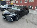 Toyota Camry 2021 года за 16 999 999 тг. в Алматы – фото 3