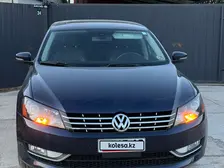 Volkswagen Passat, 2013