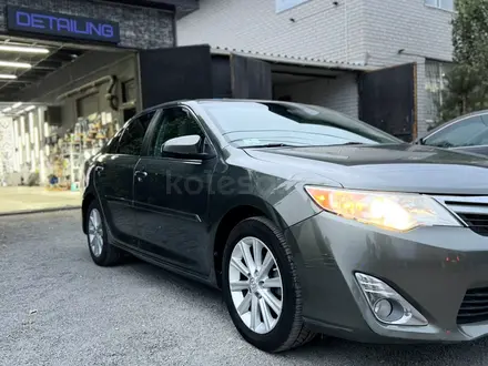 Toyota Camry 2013 года за 6 700 000 тг. в Актобе – фото 6