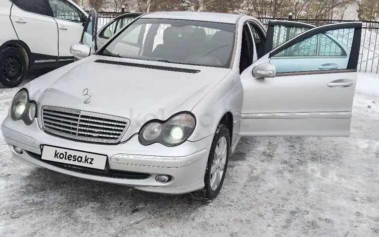 Mercedes-Benz C 180 2001 года за 3 200 000 тг. в Караганда