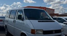 Volkswagen Transporter 1996 годаүшін4 000 000 тг. в Астана