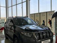 Toyota Land Cruiser Prado Prestige 2.7 2023 года за 33 390 000 тг. в Актобе