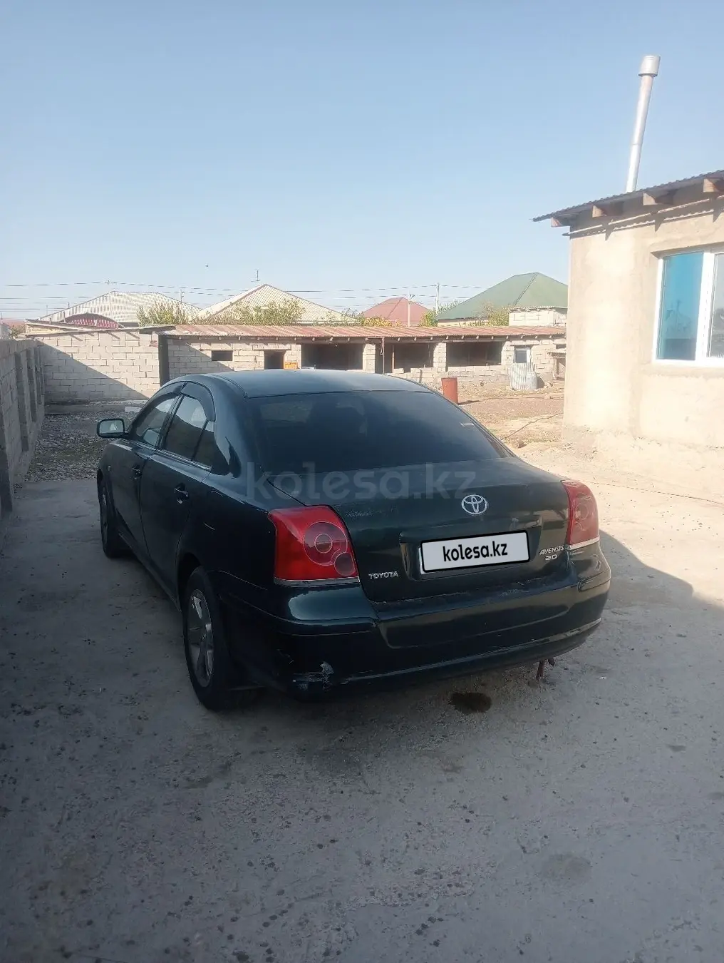 Toyota Avensis, 2004
