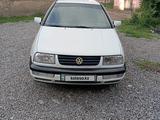 Volkswagen Vento 1996 года за 1 400 000 тг. в Шымкент – фото 5