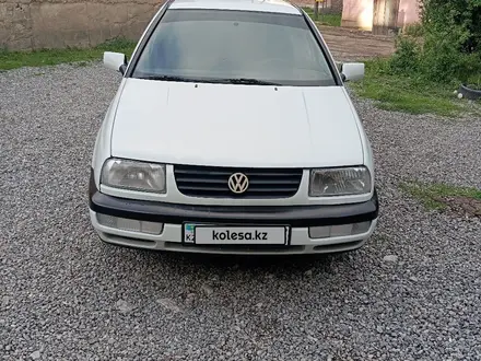 Volkswagen Vento 1996 года за 1 400 000 тг. в Шымкент – фото 5