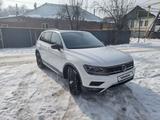 Volkswagen Tiguan 2020 года за 12 500 000 тг. в Алматы