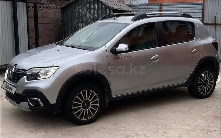 Renault Sandero Stepway 2021 года за 6 800 000 тг. в Астана