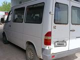 Mercedes-Benz Sprinter 2002 годаүшін3 500 000 тг. в Алматы – фото 4