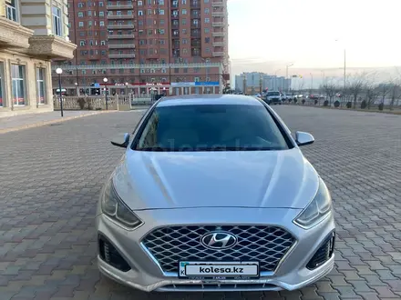 Hyundai Sonata 2019 года за 7 900 000 тг. в Актау