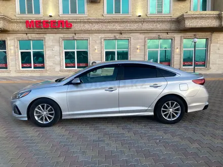 Hyundai Sonata 2019 года за 7 900 000 тг. в Актау – фото 4