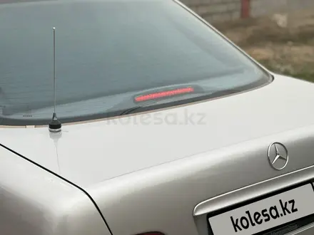 Mercedes-Benz E 280 1999 года за 3 500 000 тг. в Шымкент – фото 24