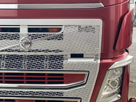 Volvo  FH 2017 года за 60 000 000 тг. в Шымкент – фото 2