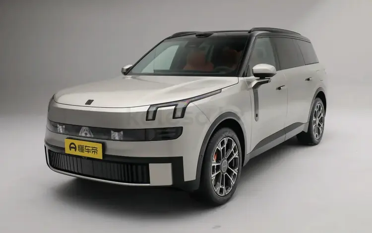 Lynk & Co 900 2.0T Ultra 2025 годаfor29 400 000 тг. в Алматы
