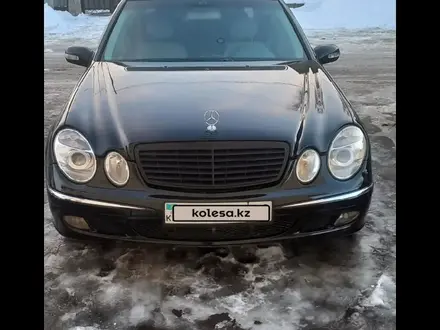 Mercedes-Benz E 320 2003 годаүшін5 200 000 тг. в Алматы – фото 4