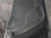 Обшивка крышка багажника в оригинале буfor10 000 тг. в Алматы
