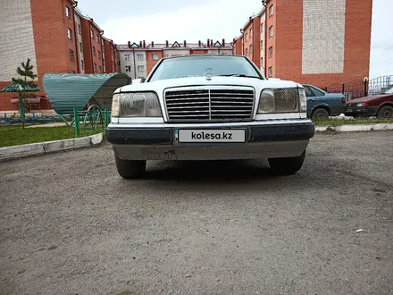 Mercedes-Benz E 200 1990 года за 1 200 000 тг. в Петропавловск – фото 9