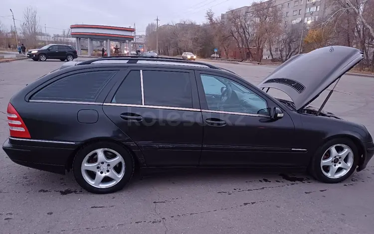 Mercedes-Benz C 200 2001 года за 2 500 000 тг. в Павлодар