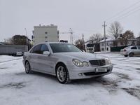 Mercedes-Benz E 320 2004 годаfor5 850 000 тг. в Астана