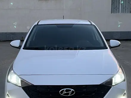 Hyundai Accent 2022 года за 8 700 000 тг. в Атырау – фото 8