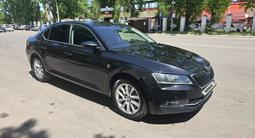 Skoda Superb 2017 года за 12 000 000 тг. в Алматы – фото 3